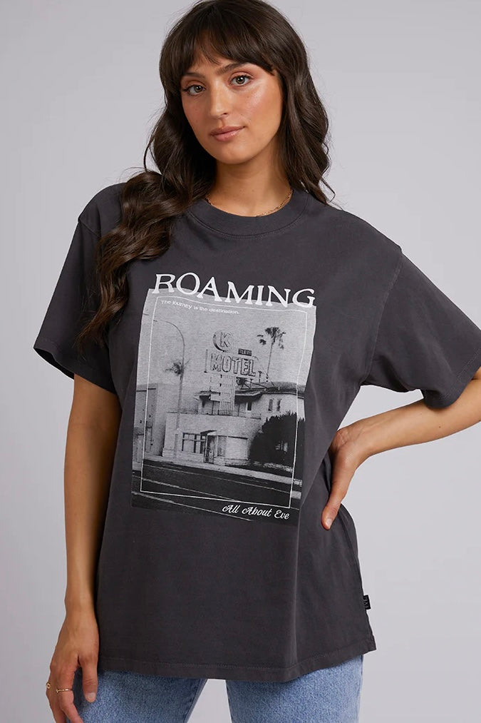  ALL ABOUT EVE | ROAMING TEE WASHED BLACK | Bohemian Love Runway