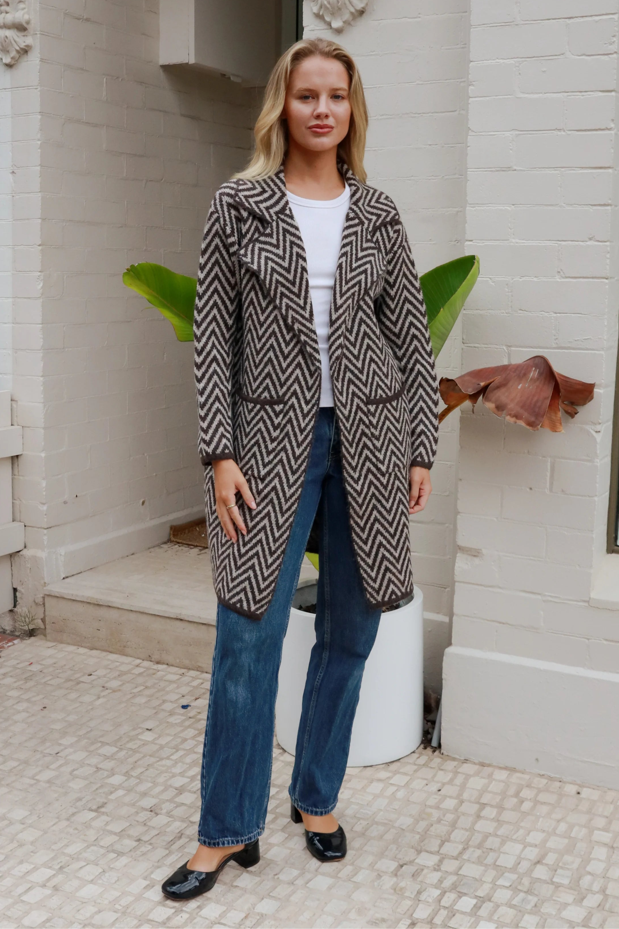  CHARLOTTE THE LABEL | KIA KNIT JACKET CHOCOLATE | Bohemian Love Runway