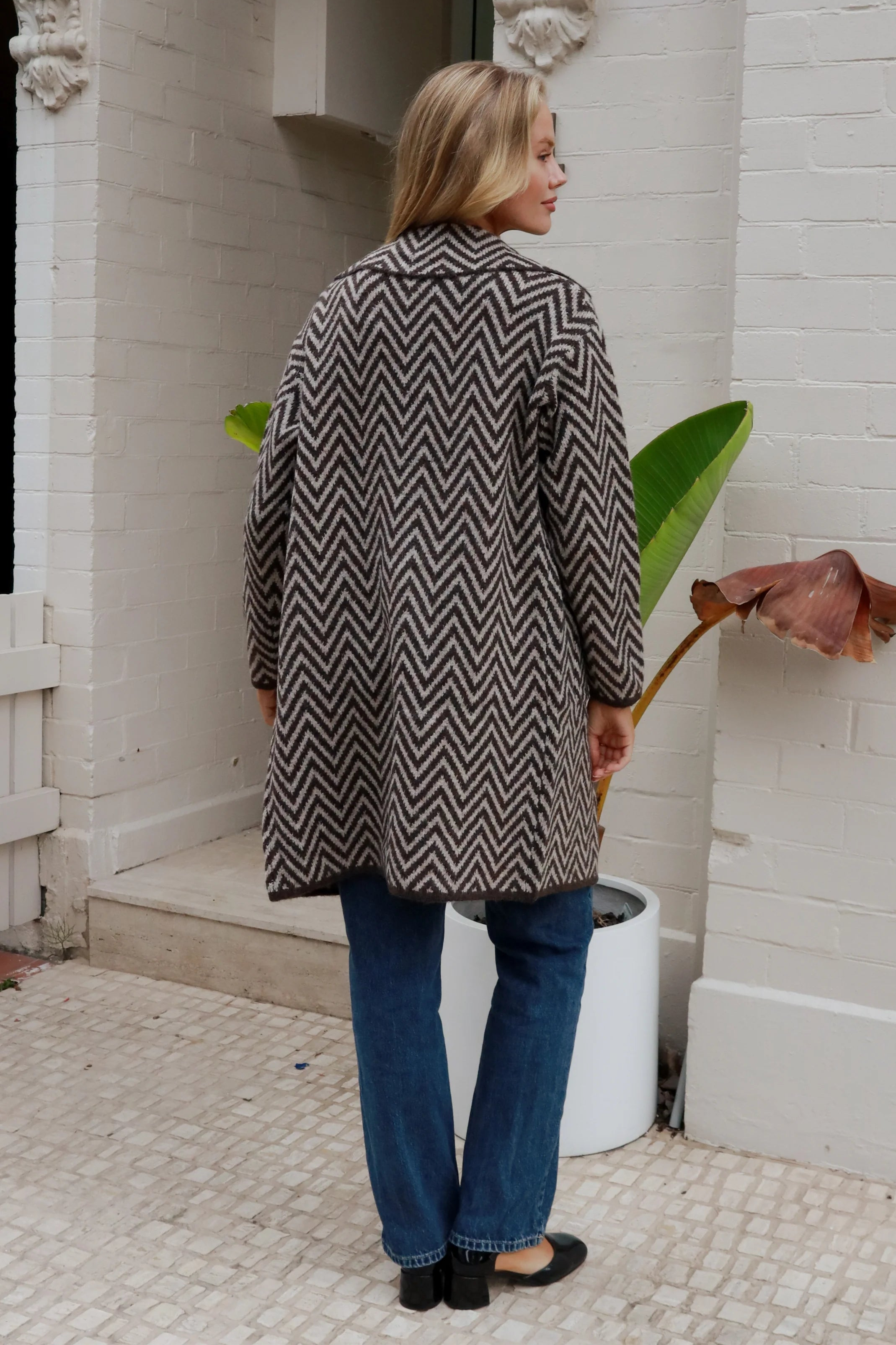  CHARLOTTE THE LABEL | KIA KNIT JACKET CHOCOLATE | Bohemian Love Runway