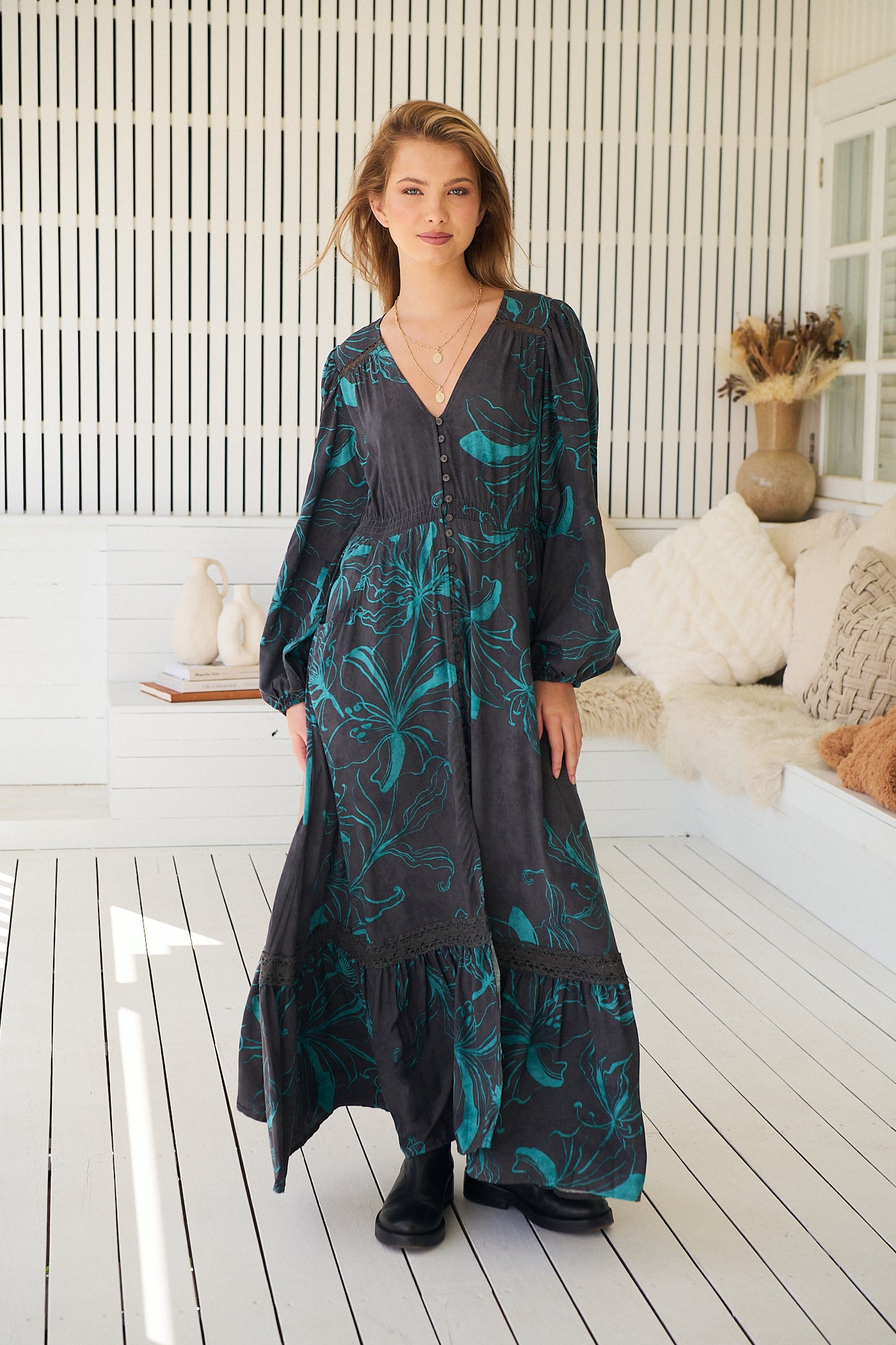  JAASE | MIDNIGHT LILLY LONG SLEEVE CARMEN MAXI DRESS | Bohemian Love Runway