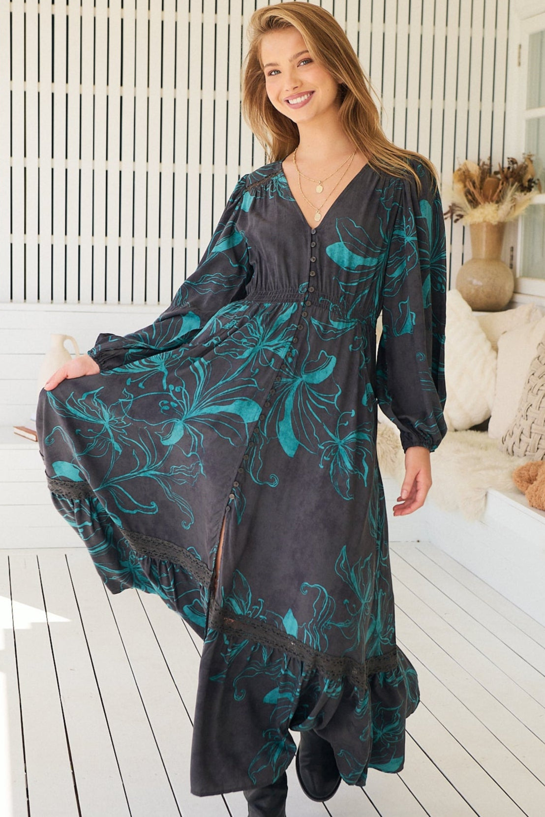  JAASE | MIDNIGHT LILLY LONG SLEEVE CARMEN MAXI DRESS | Bohemian Love Runway