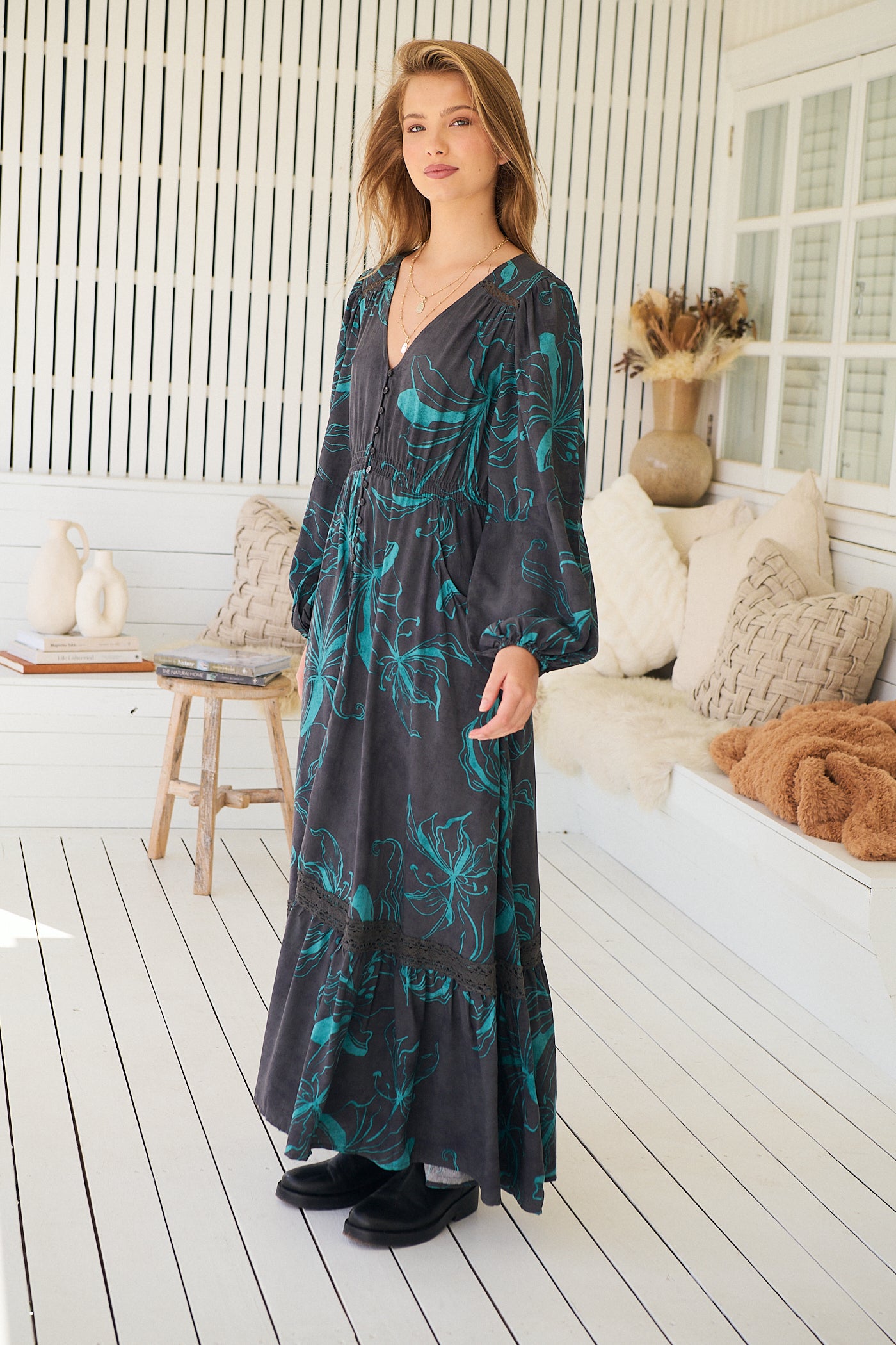  JAASE | MIDNIGHT LILLY LONG SLEEVE CARMEN MAXI DRESS | Bohemian Love Runway