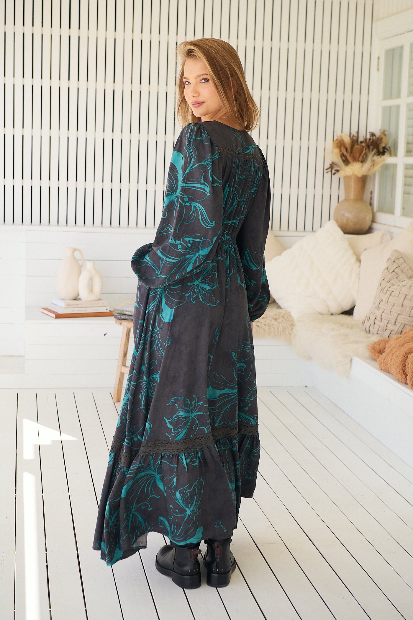  JAASE | MIDNIGHT LILLY LONG SLEEVE CARMEN MAXI DRESS | Bohemian Love Runway