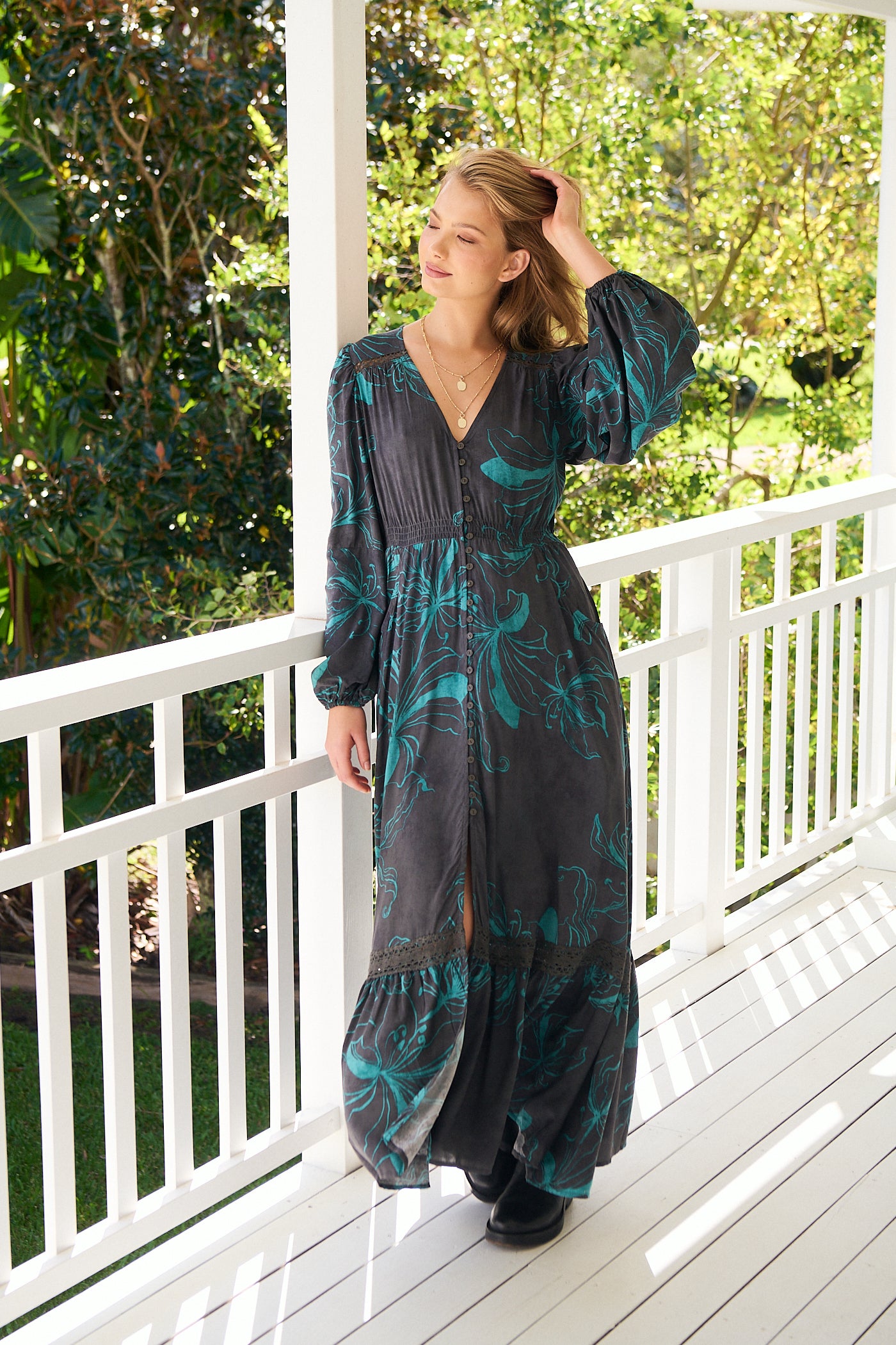  JAASE | MIDNIGHT LILLY LONG SLEEVE CARMEN MAXI DRESS | Bohemian Love Runway