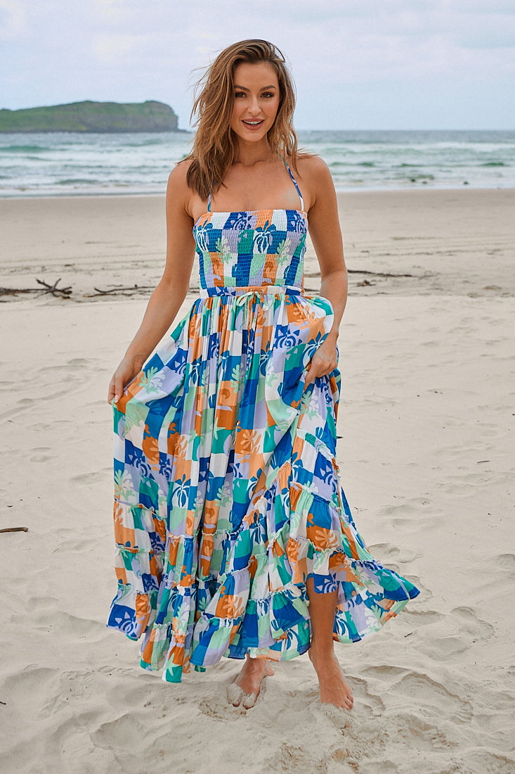  JAASE | TIDES OPI DRESS | Bohemian Love Runway