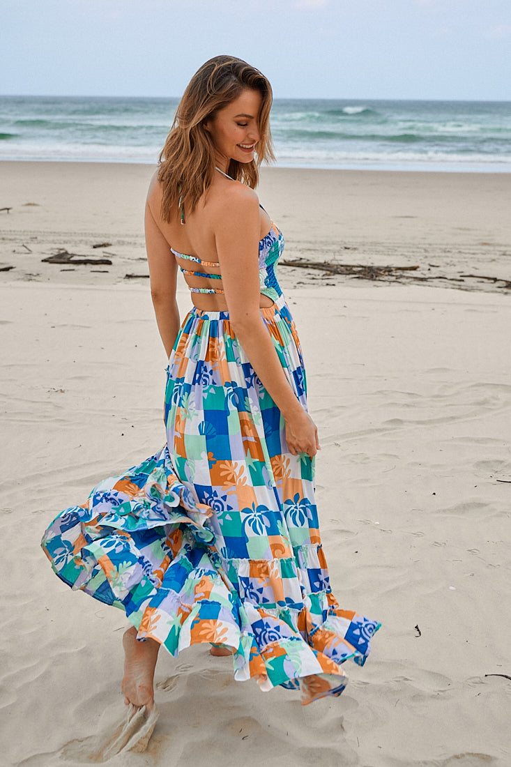  JAASE | TIDES OPI DRESS | Bohemian Love Runway