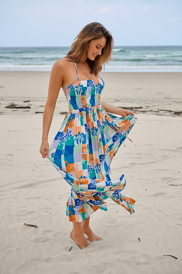  JAASE | TIDES OPI DRESS | Bohemian Love Runway