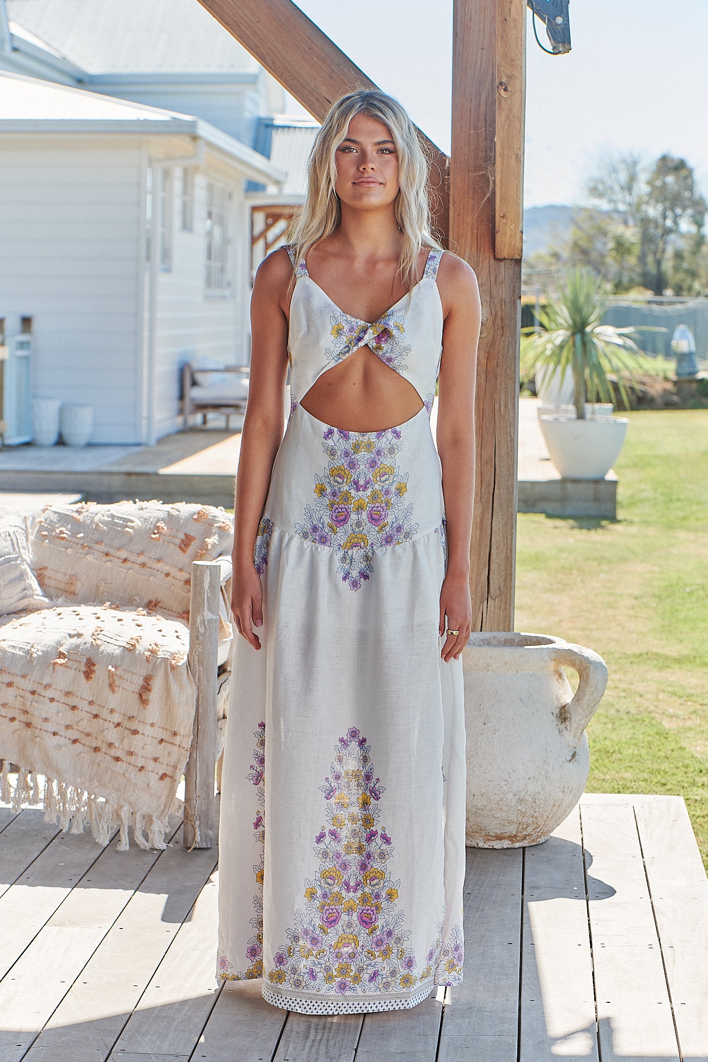  JAASE | DAYLILIES WHITE LINEN BIANCA MAXI DRESS | Bohemian Love Runway