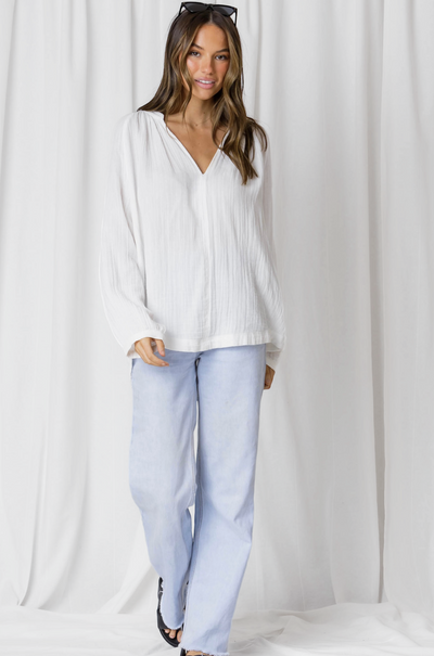 LOVE LILY | SHILOH MUSLIN COTTON BLOUSE WHITE | Bohemian Love Runway