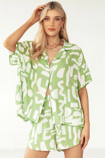 WHITE CLOSET | COCO SHIRT + SHORT SET | Bohemian Love Runway