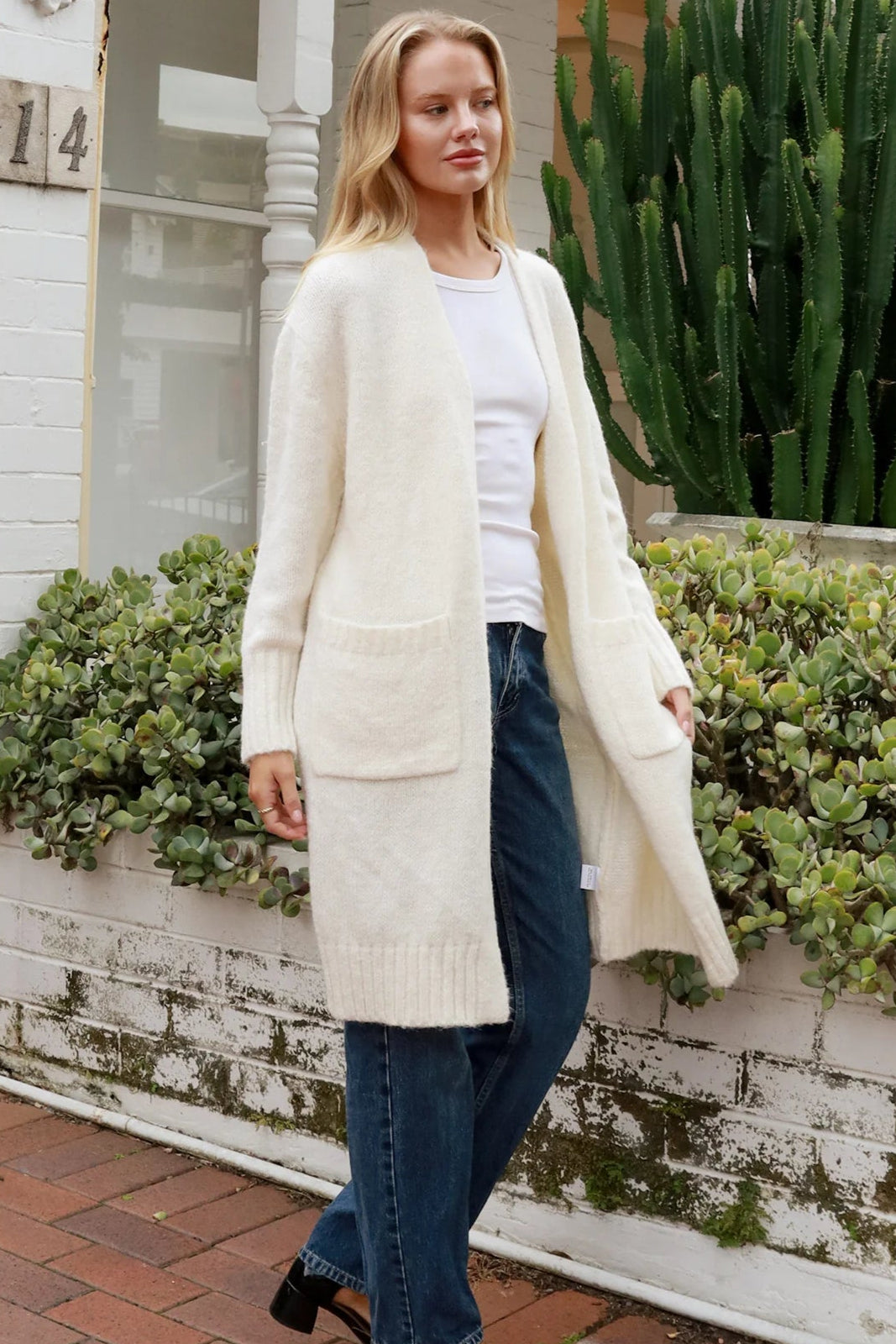  AVAMIA | HAZEL KNIT CARDIGAN CREAM | Bohemian Love Runway