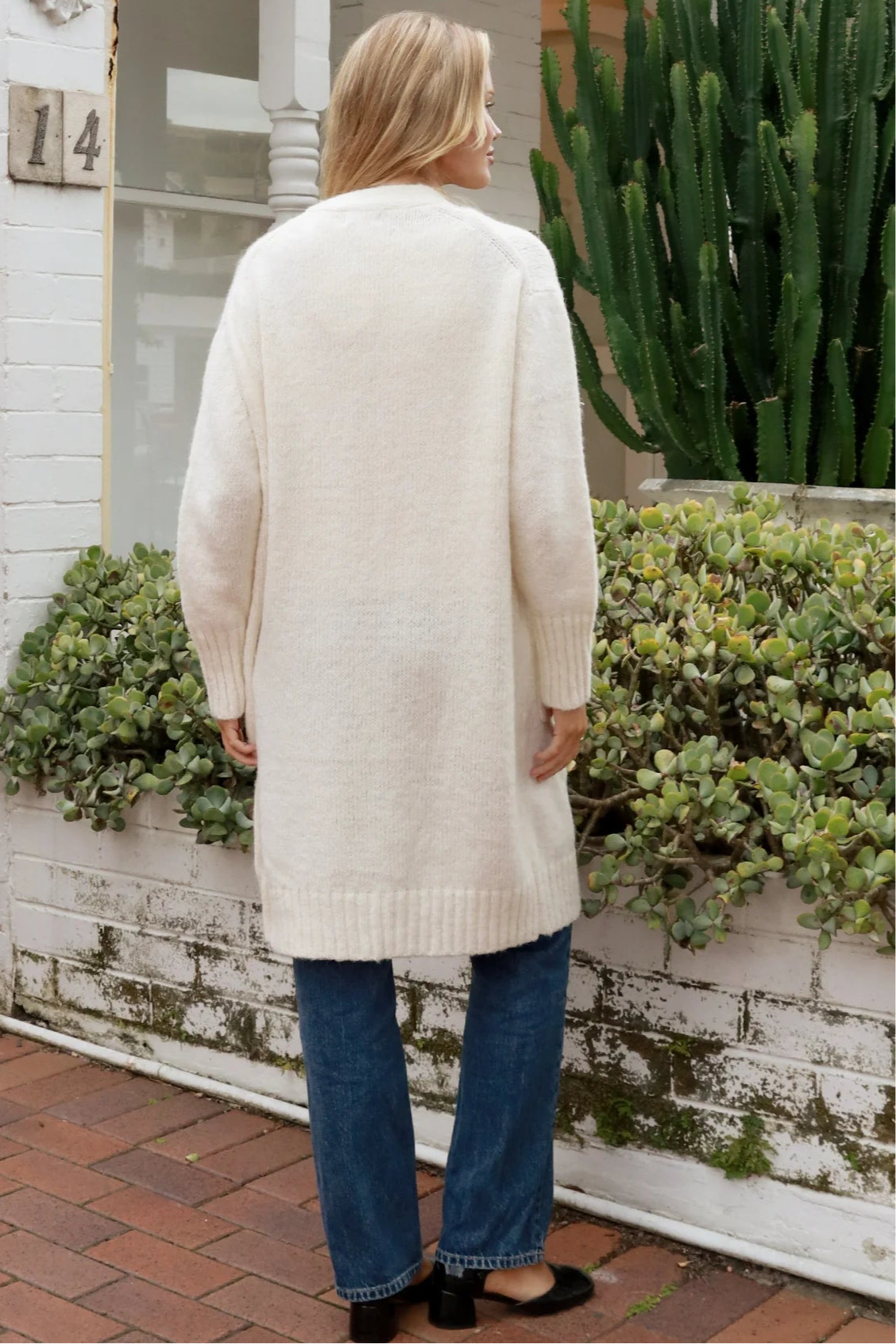  AVAMIA | HAZEL KNIT CARDIGAN CREAM | Bohemian Love Runway