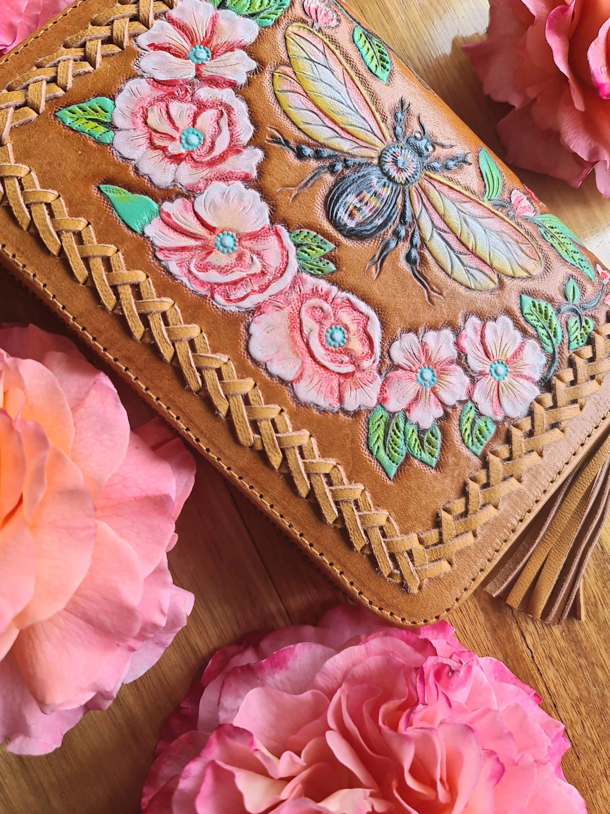 BUMBLE BEE WALLET TAN Bohemian Love Runway