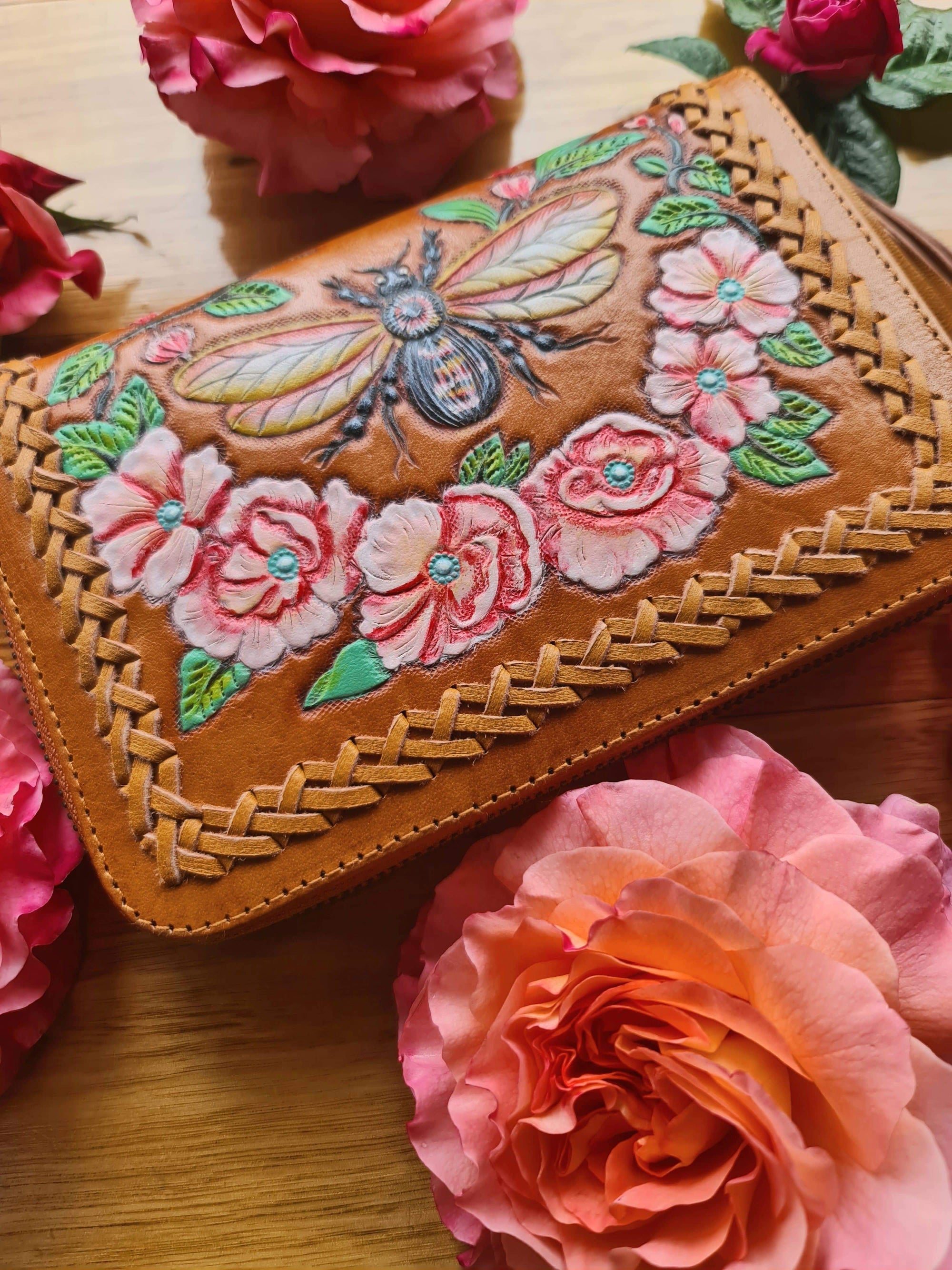 BUMBLE BEE WALLET TAN Bohemian Love Runway