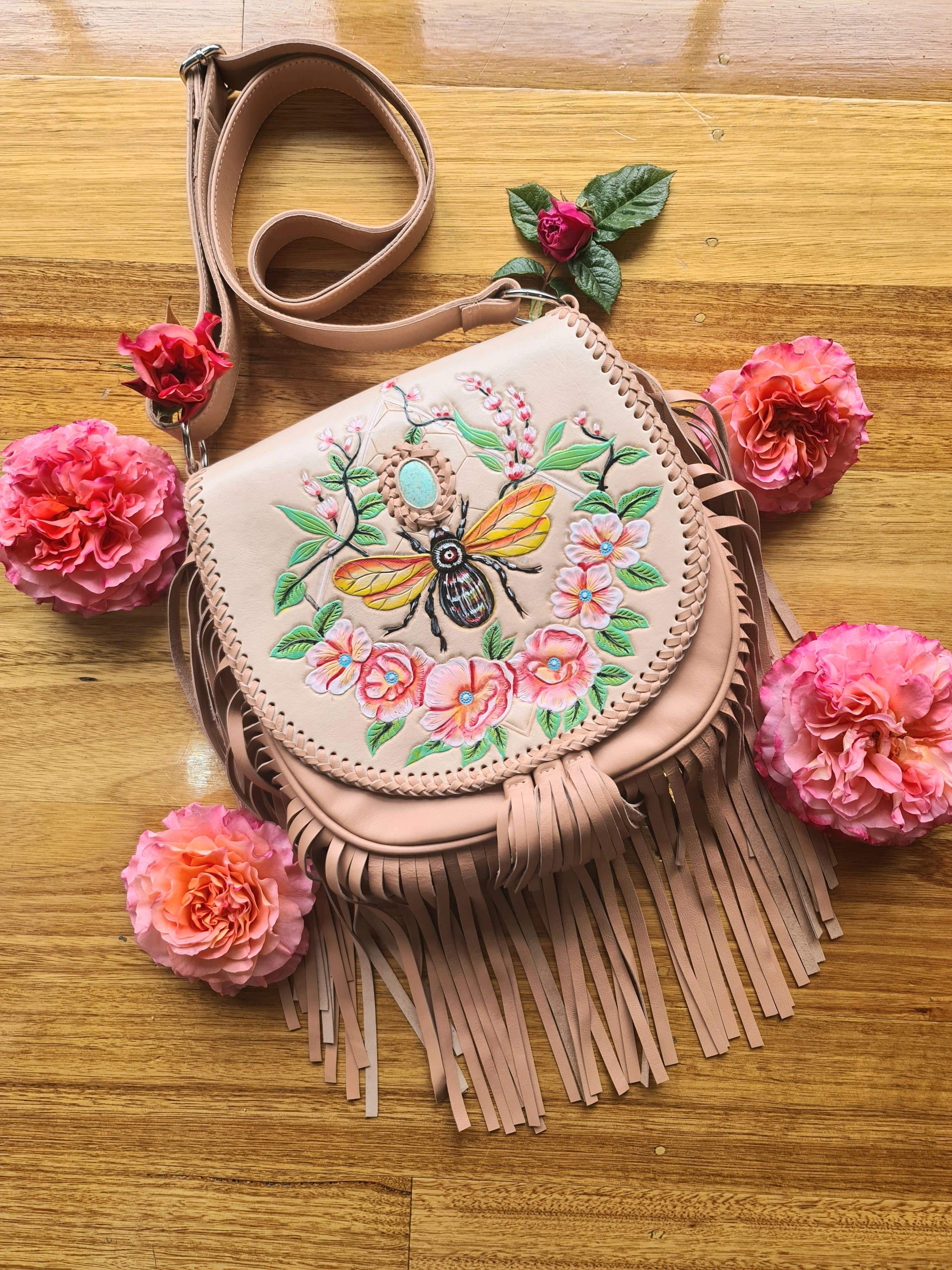  CELESTIAL GYPSY | BUMBLE BEE BAG CREAM NATURAL | Bohemian Love Runway