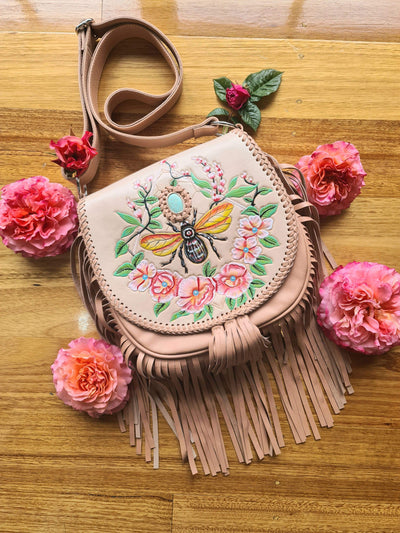 CELESTIAL GYPSY | BUMBLE BEE BAG CREAM NATURAL | Bohemian Love Runway