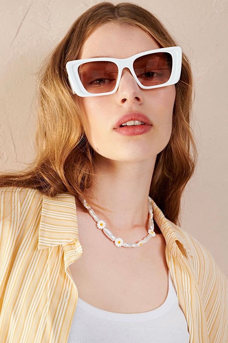LOU OVERSIZED CAT EYE SUNGLASSES WHITE Bohemian Love Runway