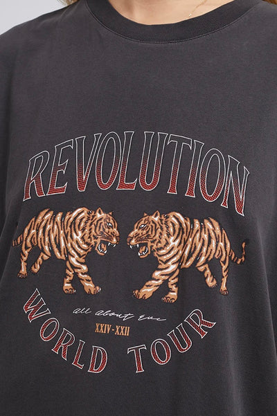 ALL ABOUT EVE | REVOLUTION TEE | Bohemian Love Runway