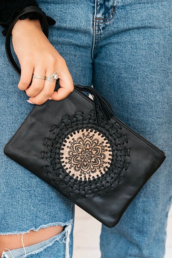 Black tassel clutch online bag