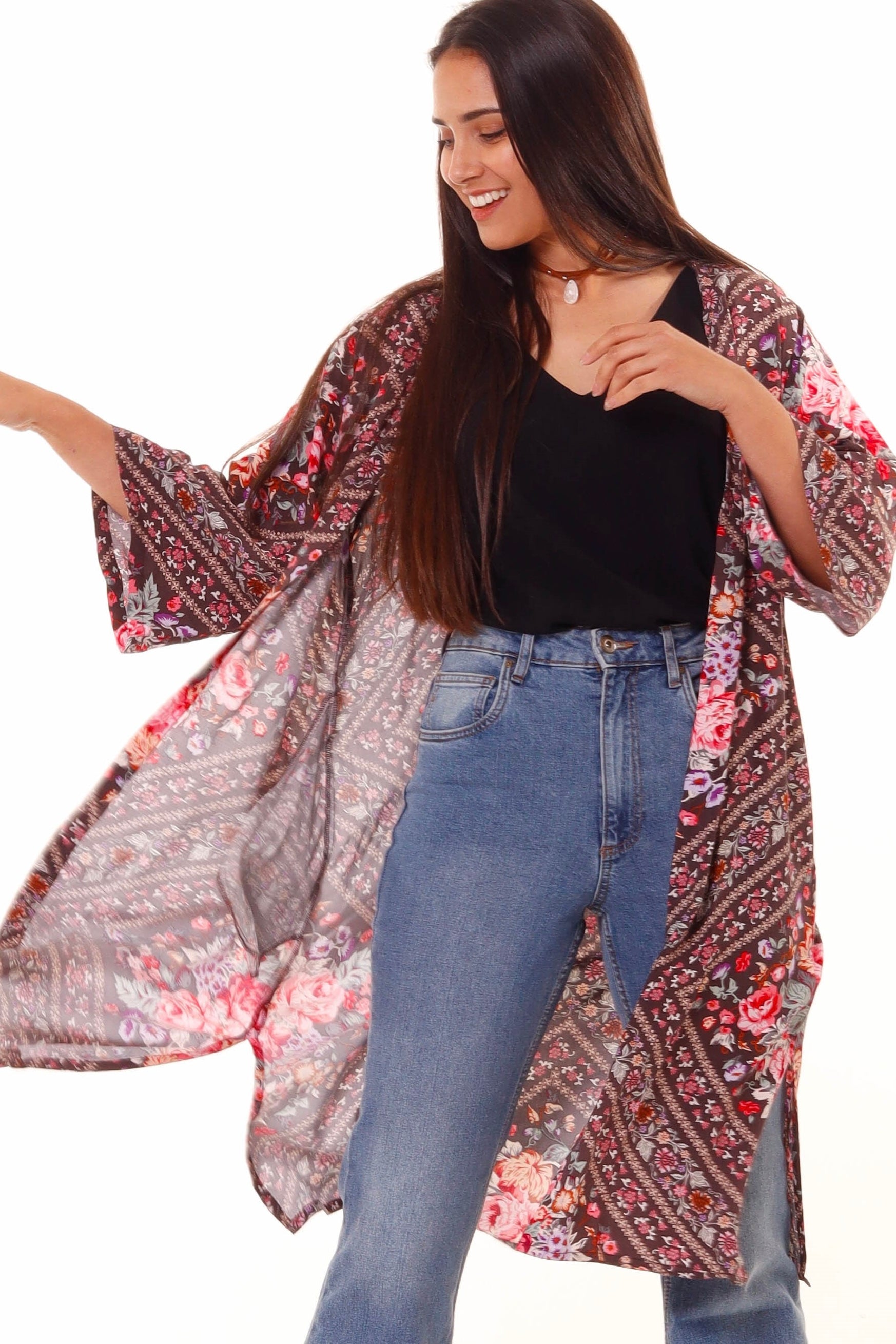  HONEY & STONE CO | BLACK DIAMOND TILLIE KIMONO | Bohemian Love Runway