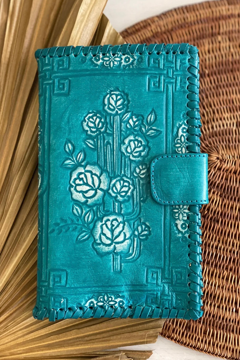  HOUSE OF SKYE | DESERT ROSE WALLET TURQUOISE | Bohemian Love Runway