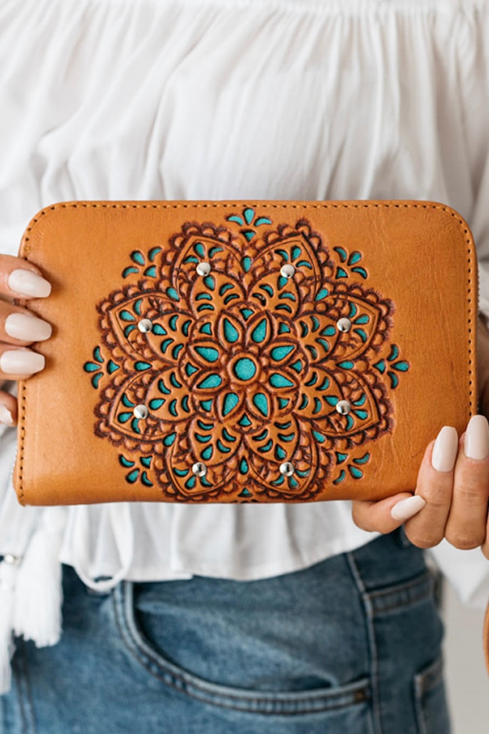  SHOE SHU | SUMMER ZIP ROUND WALLET VINTAGE TAN | Bohemian Love Runway