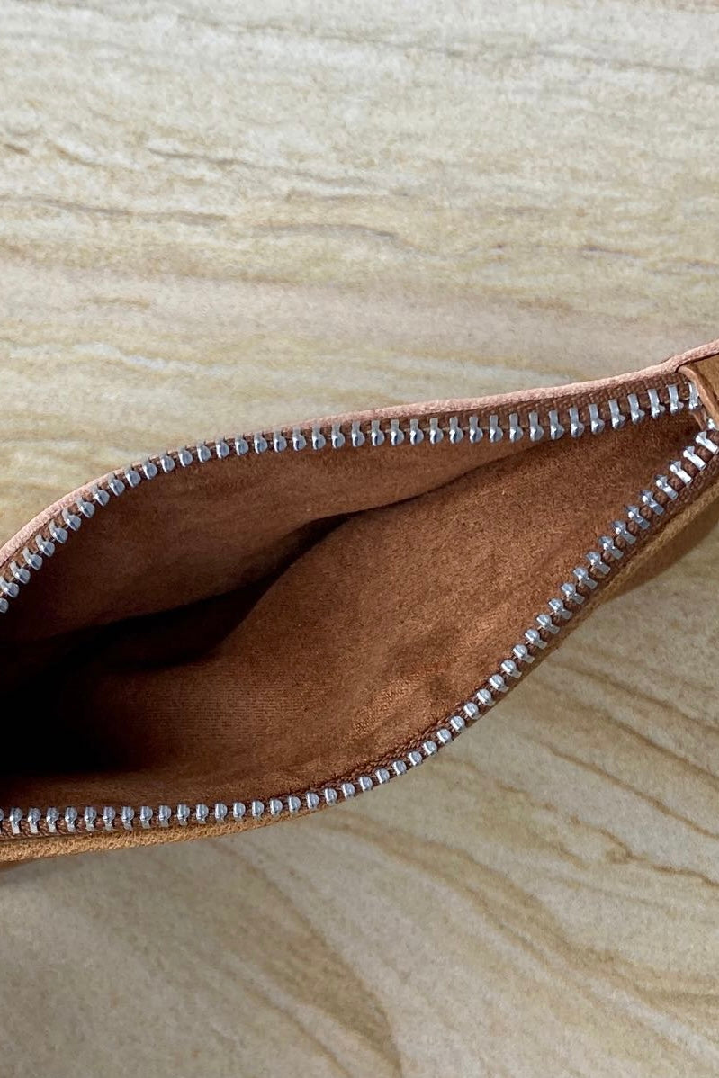  SHOE SHU | SUMMER TASSEL POUCH VINTAGE TAN | Bohemian Love Runway