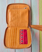  MAHIYA | ALOHA PURSE TAN | Bohemian Love Runway